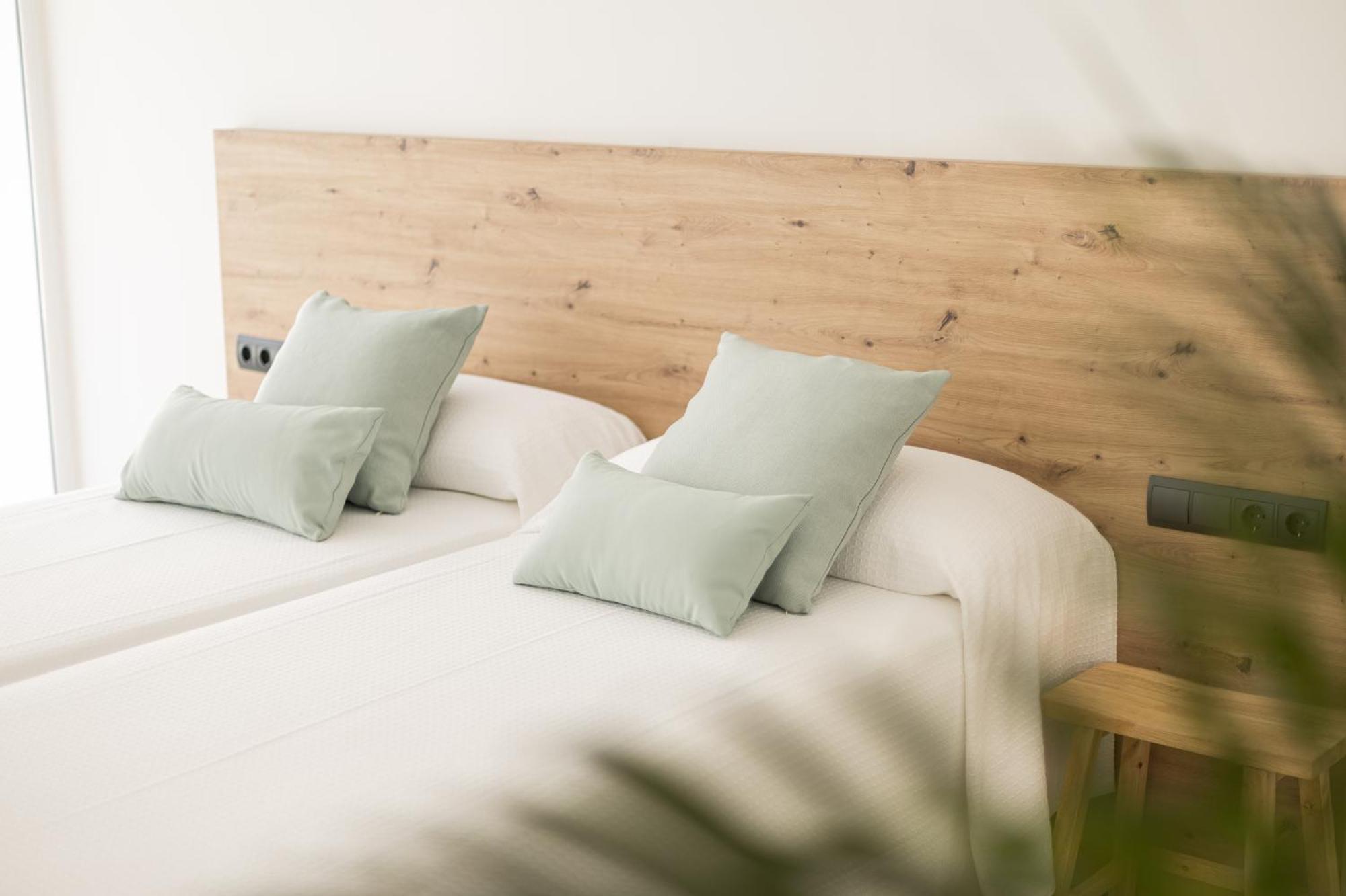 Bossa Bay Suites With Private Pool - Mc Apartments Ibiza Extérieur photo
